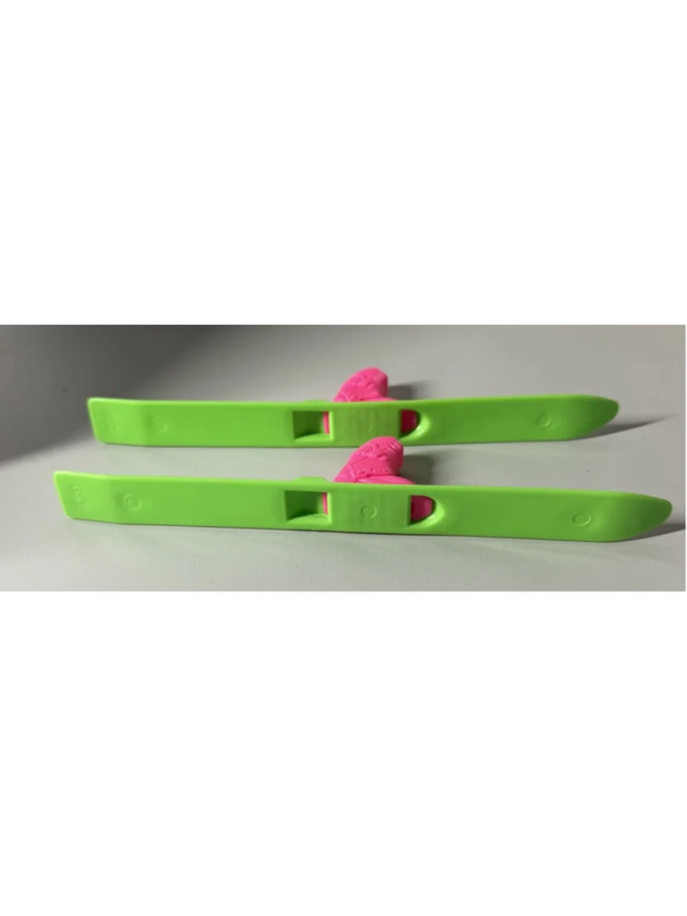 VINTAGE 1990s Barbie Lime Green Skis with Pink Boots